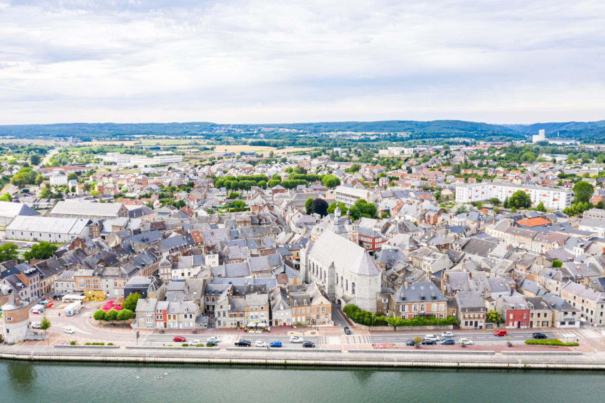 Ville de Givet en France proche de Bonsoy
