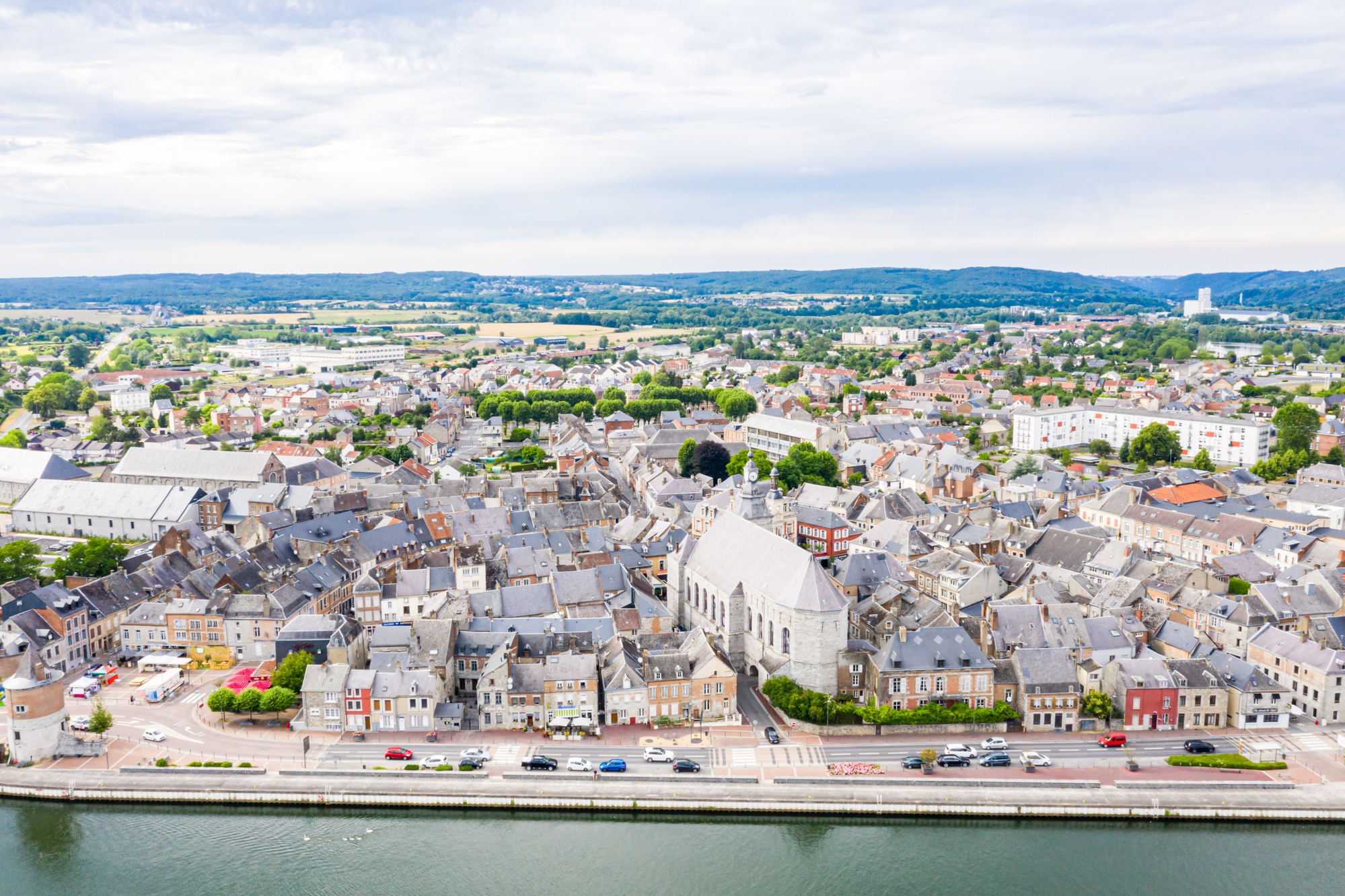 Ville de Givet en France proche de Bonsoy
